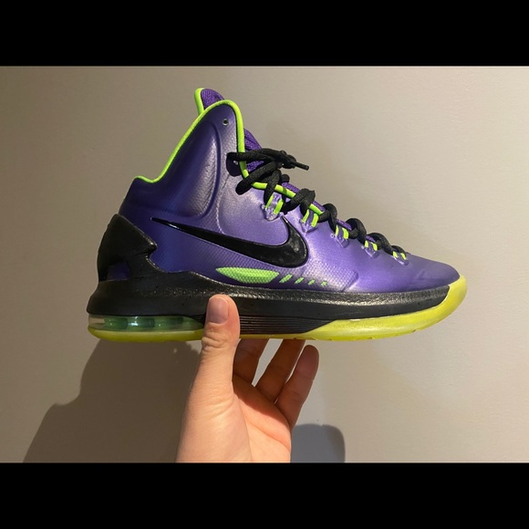 Nike Other - Nike KD 5 Sneakers - sz 8.5